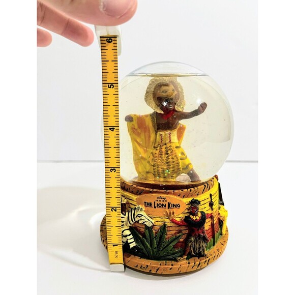 Disney The Lion King RARE Musical Snow Globe "HAKUNA MATATA" Simba - Picture 7 of 7